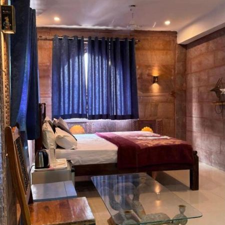 The Kutumb Villa - A Heritage Home Stay Τζοντχπούρ Εξωτερικό φωτογραφία