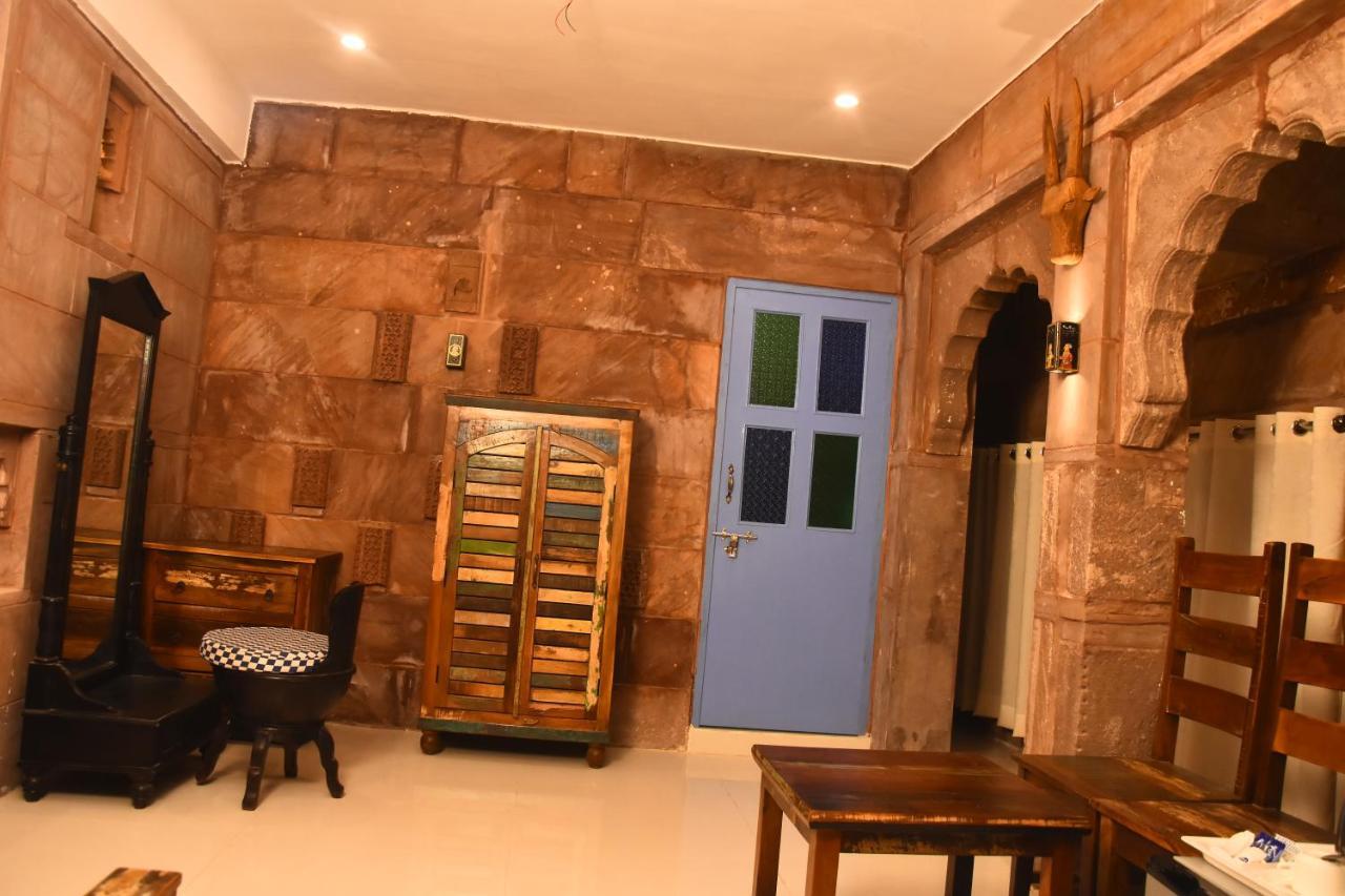 The Kutumb Villa - A Heritage Home Stay Τζοντχπούρ Εξωτερικό φωτογραφία