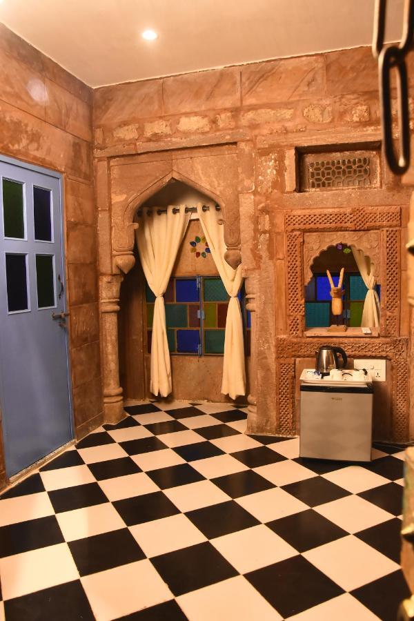 The Kutumb Villa - A Heritage Home Stay Τζοντχπούρ Εξωτερικό φωτογραφία