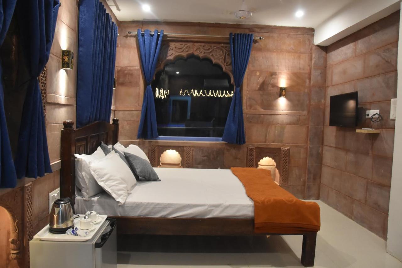 The Kutumb Villa - A Heritage Home Stay Τζοντχπούρ Εξωτερικό φωτογραφία